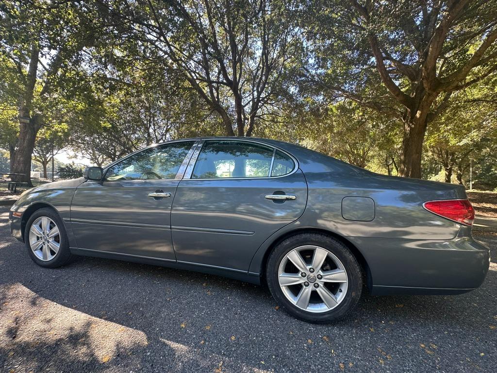 2005 Lexus ES 330