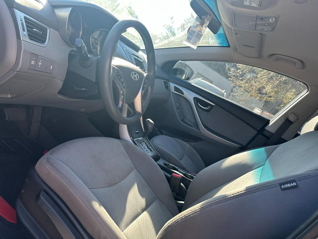 2013 Hyundai Elantra GLS - Photo 6