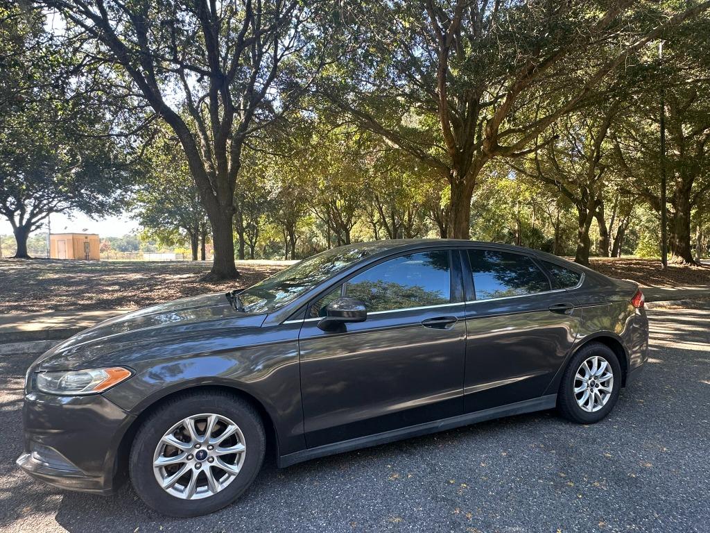 2016 Ford Fusion S